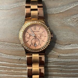 Michael Kors rose gold watch